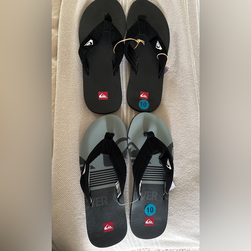 Quiksilver Men's Black and Gray Flip Flops (Set)